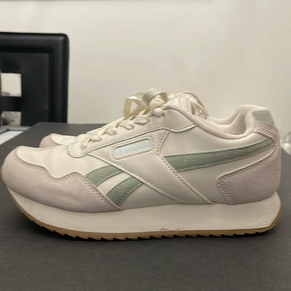 Reebok Green and White Sneakers Vintage Athletic Style